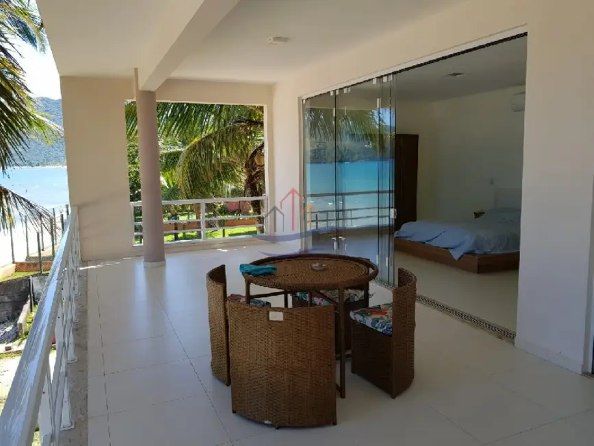 Foto 9 de Casa de Condomínio com 4 quartos à venda, 325m2 em Ubatuba - SP