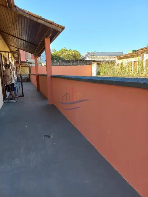 Casa com 2 quartos para alugar, 130m2 em Ubatuba - SP - imagem 3 Foto 3 de Casa com 2 quartos para alugar, 130m2 em Ubatuba - SP