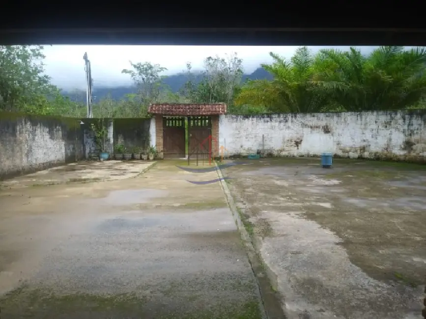 Foto 3 de Casa com 2 quartos à venda, 430m2 em Ubatuba - SP