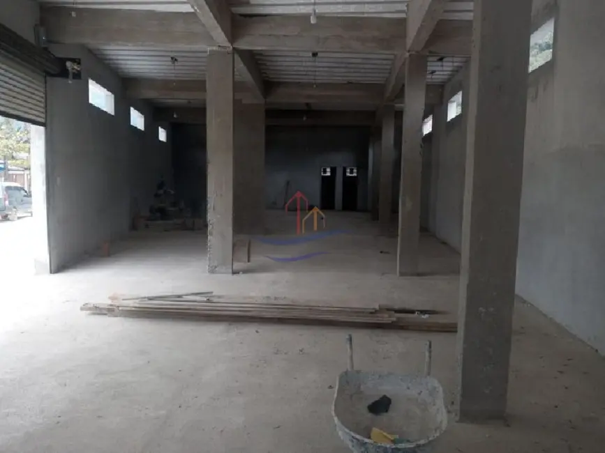 Foto 4 de Armazém / Galpão à venda, 230m2 em Ubatuba - SP