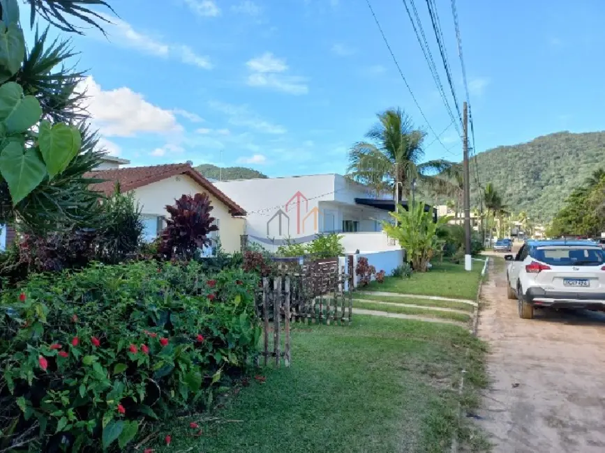 Foto 7 de Terreno / Lote à venda, 363m2 em Ubatuba - SP