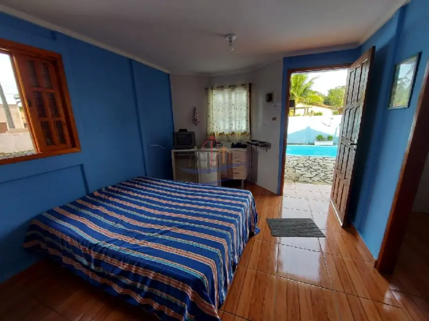 Foto 5 de Casa com 4 quartos à venda, 174m2 em Caraguatatuba - SP