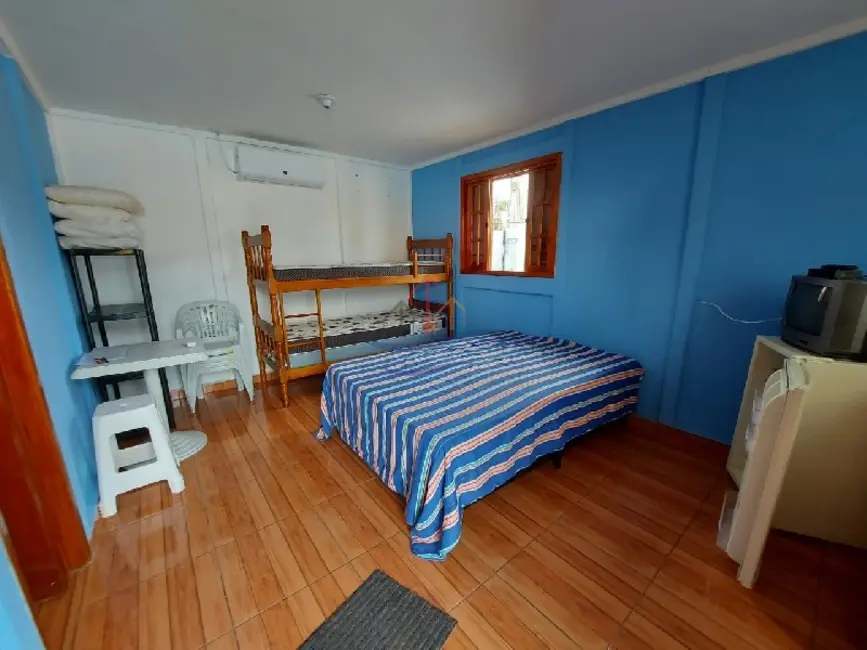 Foto 9 de Casa com 4 quartos à venda, 174m2 em Caraguatatuba - SP