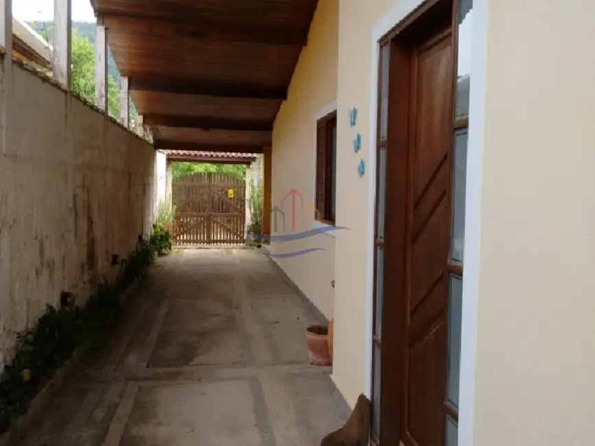 Foto 8 de Casa com 2 quartos à venda, 432m2 em Ubatuba - SP