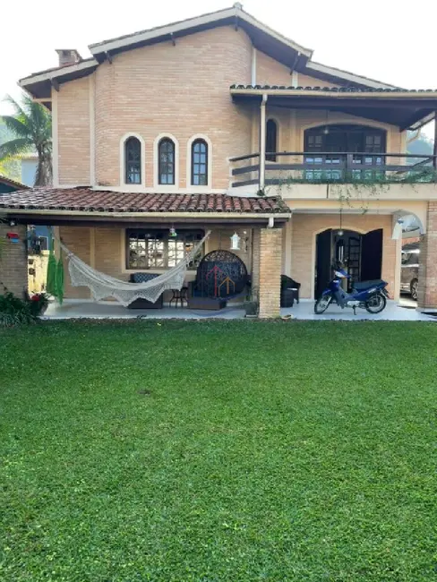 Foto 5 de Casa de Condomínio com 7 quartos à venda, 450m2 em Ubatuba - SP