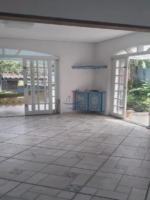 Foto 7 de Casa com 3 quartos à venda, 970m2 em Caraguatatuba - SP