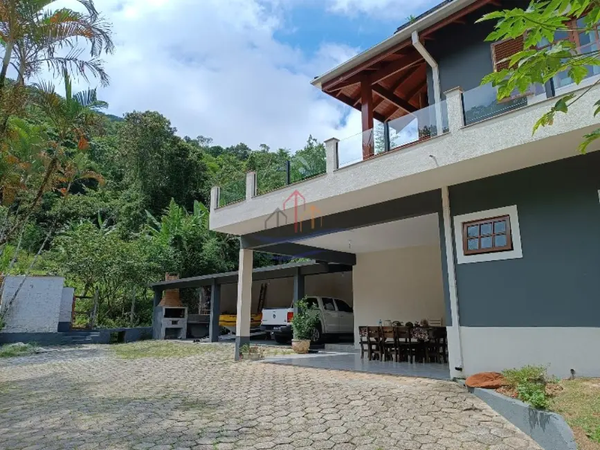 Foto 8 de Casa com 11 quartos à venda, 1170m2 em Ubatuba - SP