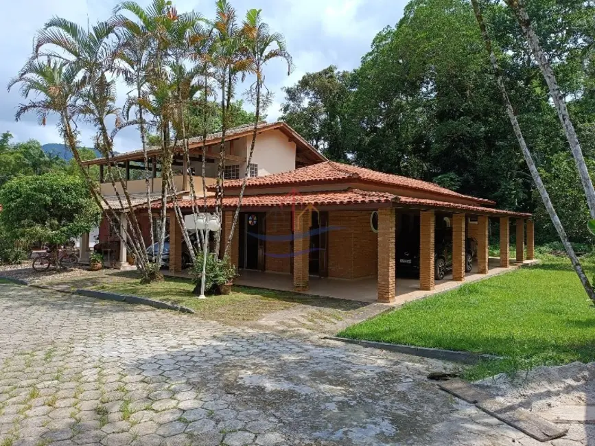 Foto 6 de Casa com 11 quartos à venda, 1170m2 em Ubatuba - SP