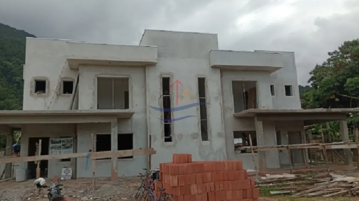 Foto 2 de Casa de Condomínio com 3 quartos à venda, 169m2 em Ubatuba - SP