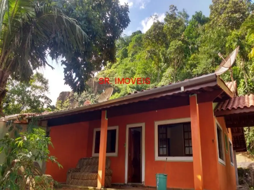 Foto 3 de Casa com 2 quartos à venda, 100m2 em Ubatuba - SP