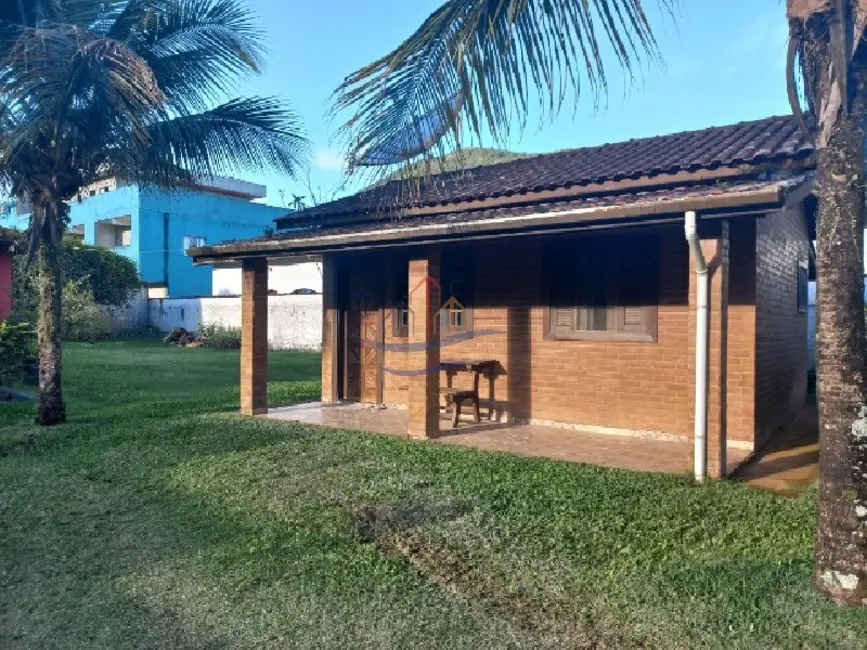 Casa com 1 quarto para alugar, 40m2 em Ubatuba - SP - imagem 1 Foto 1 de Casa com 1 quarto para alugar, 40m2 em Ubatuba - SP