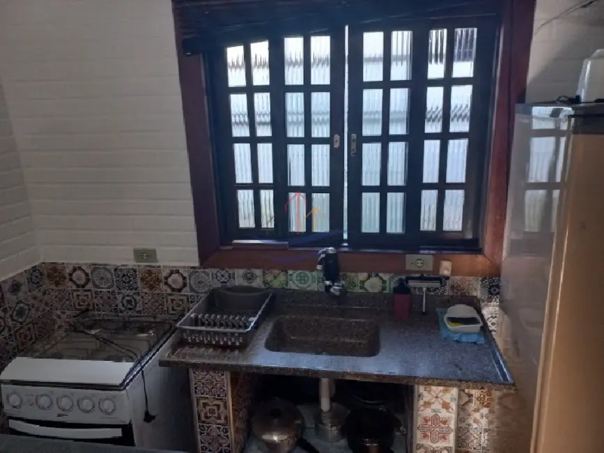 Casa com 1 quarto para alugar, 40m2 em Ubatuba - SP - imagem 6 Foto 6 de Casa com 1 quarto para alugar, 40m2 em Ubatuba - SP