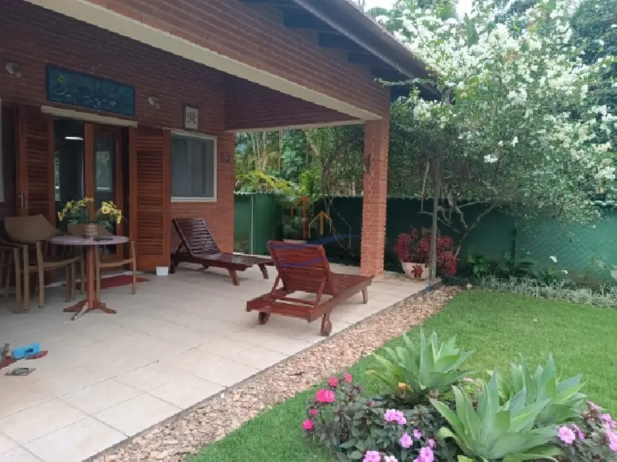 Foto 4 de Casa de Condomínio com 3 quartos à venda, 700m2 em Ubatuba - SP