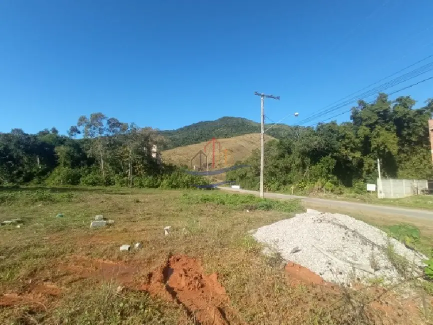 Foto 1 de Terreno / Lote à venda, 2000m2 em Ubatuba - SP