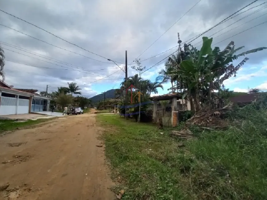 Foto 3 de Terreno / Lote à venda, 500m2 em Ubatuba - SP