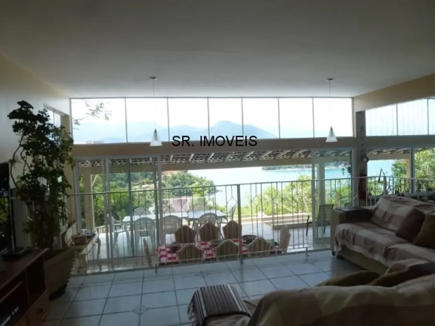 Foto 5 de Casa de Condomínio com 6 quartos à venda, 350m2 em Ubatuba - SP