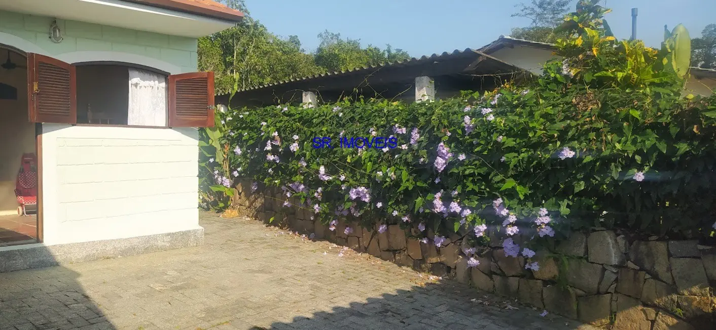 Casa com 3 quartos à venda, 130m2 em Ubatuba - SP - imagem 5 Foto 5 de Casa com 3 quartos à venda, 130m2 em Ubatuba - SP