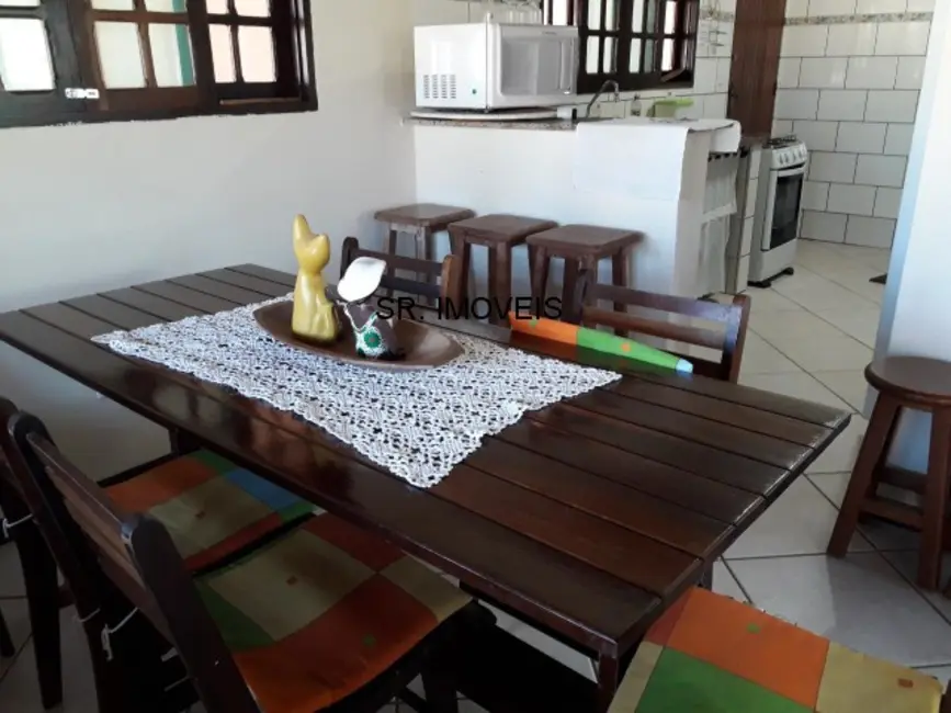 Foto 8 de Casa com 4 quartos à venda, 215m2 em Ubatuba - SP