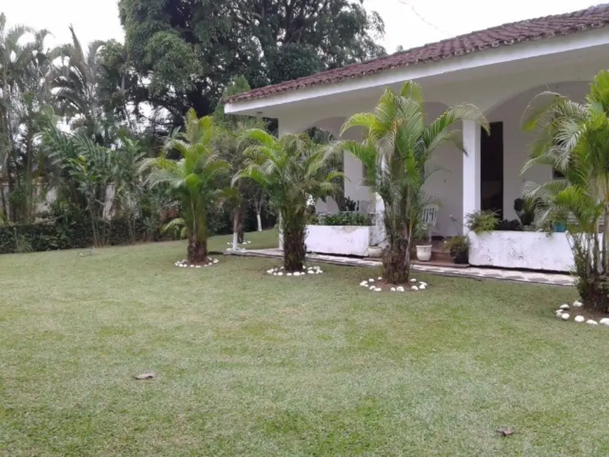 Foto 3 de Casa com 3 quartos à venda, 220m2 em Ubatuba - SP