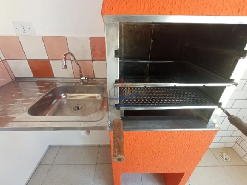 Casa com 1 quarto para alugar, 30m2 em Ubatuba - SP - imagem 5 Foto 5 de Casa com 1 quarto para alugar, 30m2 em Ubatuba - SP