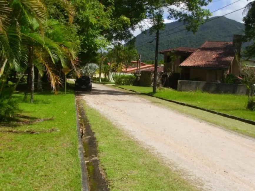 Foto 5 de Terreno / Lote à venda, 690m2 em Ubatuba - SP