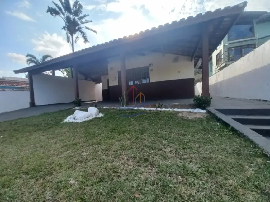 Foto 3 de Casa com 3 quartos à venda, 390m2 em Ubatuba - SP