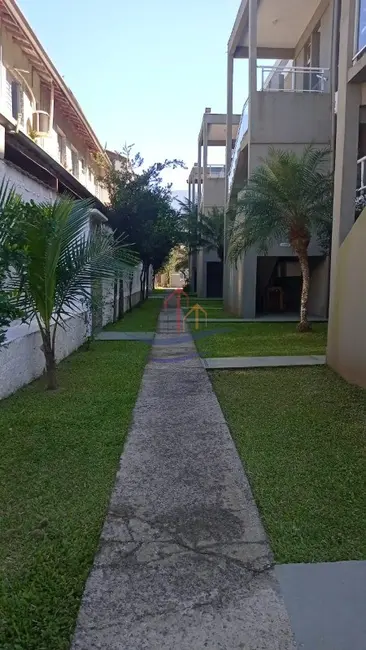 Apartamento com 3 quartos para alugar, 65m2 em Ubatuba - SP - imagem 3 Foto 3 de Apartamento com 3 quartos para alugar, 65m2 em Ubatuba - SP