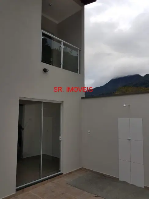Foto 5 de Casa com 2 quartos à venda, 95m2 em Ubatuba - SP