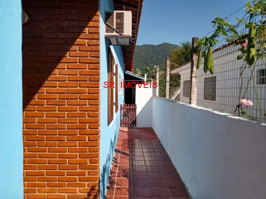 Foto 5 de Casa com 3 quartos à venda, 150m2 em Ubatuba - SP