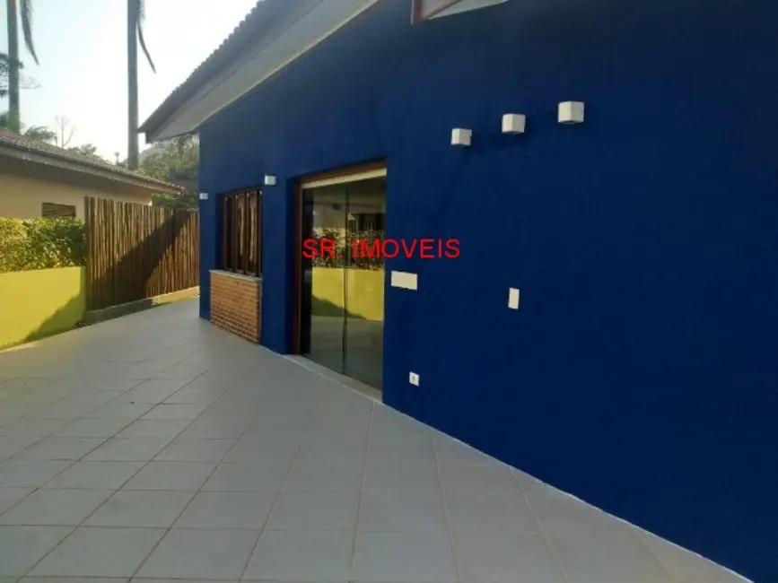 Foto 1 de Casa de Condomínio com 4 quartos à venda, 220m2 em Ubatuba - SP