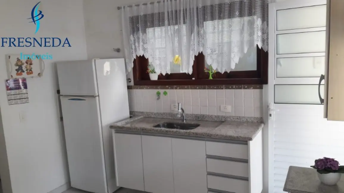 Foto 2 de Casa de Condomínio com 5 quartos à venda, 360m2 em Balneário Praia do Pernambuco, Guaruja - SP