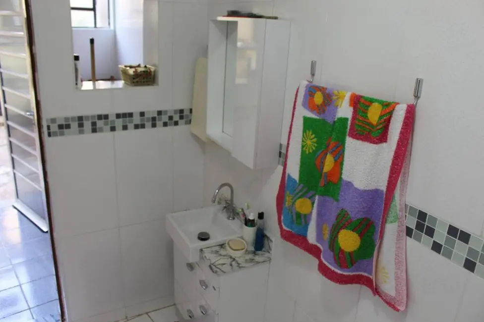 Foto 3 de Casa com 3 quartos à venda, 400m2 em Jardim Guanabara, Jundiai - SP