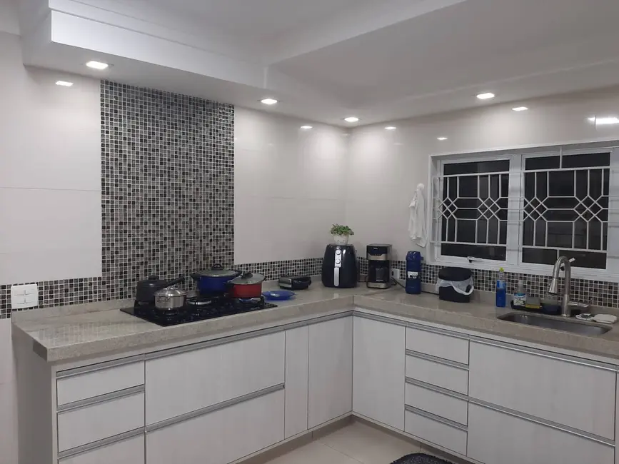 Casa com 3 quartos à venda, 170m2 em Jardim Ermida I, Jundiai - SP - imagem 4 Foto 4 de Casa com 3 quartos à venda, 170m2 em Jardim Ermida I, Jundiai - SP