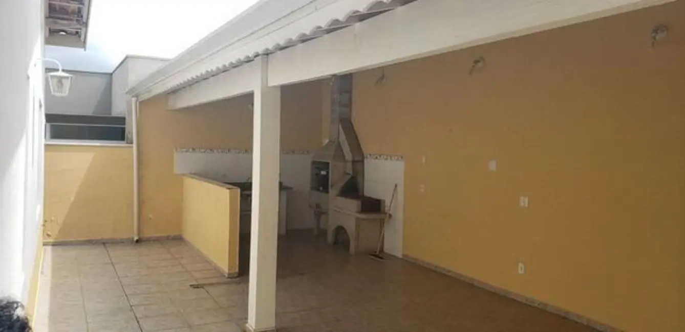 Casa com 3 quartos à venda, 170m2 em Parque Centenário, Jundiai - SP - imagem 9 Foto 9 de Casa com 3 quartos à venda, 170m2 em Parque Centenário, Jundiai - SP