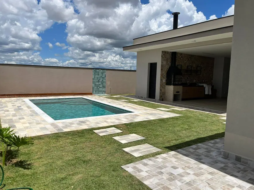 Foto 2 de Casa com 4 quartos à venda, 295m2 em Caxambu, Jundiai - SP