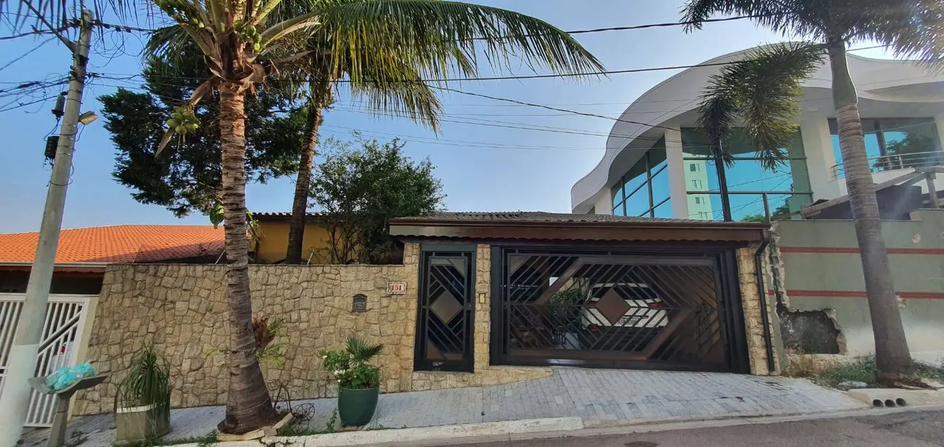 Foto 1 de Casa à venda, 360m2 em Jardim Santa Teresa, Jundiai - SP