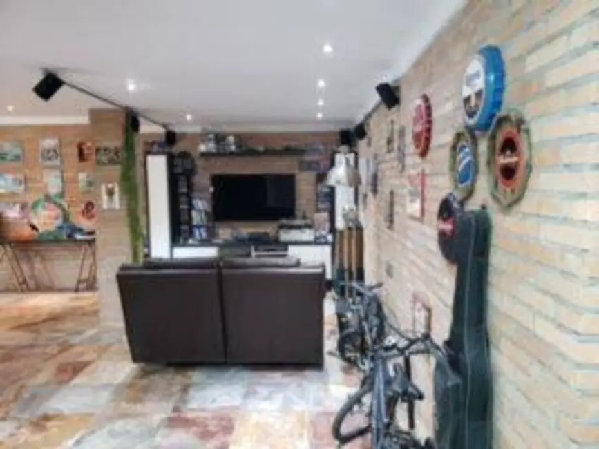 Casa com 3 quartos à venda, 350m2 em Santana, São Paulo - SP - imagem 4 Foto 4 de Casa com 3 quartos à venda, 350m2 em Santana, São Paulo - SP