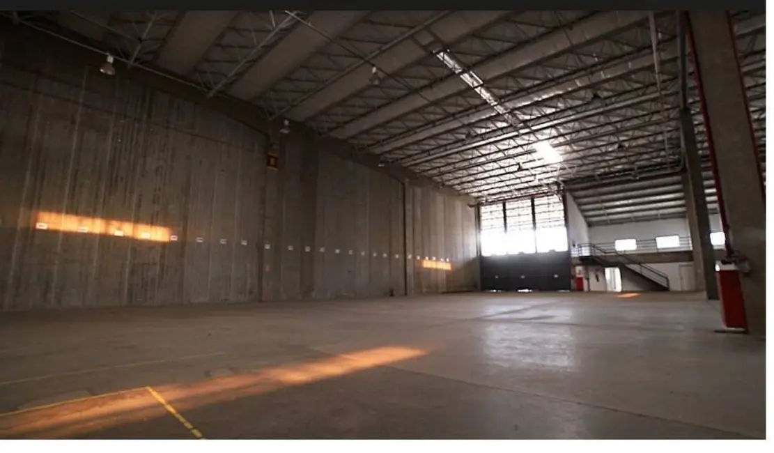 Armazém / Galpão para alugar, 1109m2 em Distrito Industrial, Jundiai - SP - imagem 4 Foto 4 de Armazém / Galpão para alugar, 1109m2 em Distrito Industrial, Jundiai - SP