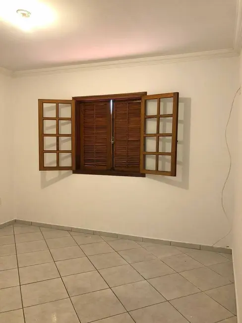 Casa com 3 quartos à venda, 170m2 em Parque da Represa, Jundiai - SP - imagem 3 Foto 3 de Casa com 3 quartos à venda, 170m2 em Parque da Represa, Jundiai - SP