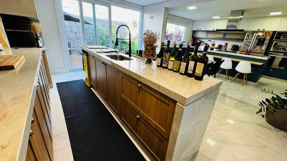 Foto 10 de Casa à venda, 330m2 em Engordadouro, Jundiai - SP