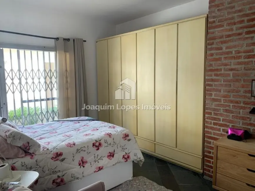 Sobrado com 5 quartos à venda, 290m2 em Jardim Maria Helena, Guarulhos - SP - imagem 6 Foto 6 de Sobrado com 5 quartos à venda, 290m2 em Jardim Maria Helena, Guarulhos - SP