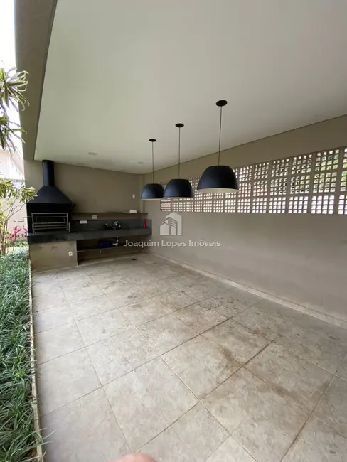 Foto 2 de Apartamento com 2 quartos à venda, 47m2 em Vila Paranaguá, São Paulo - SP