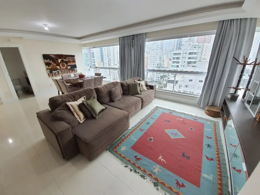 Foto 1 de Apartamento com 3 quartos à venda, 130m2 em Centro, Balneario Camboriu - SC