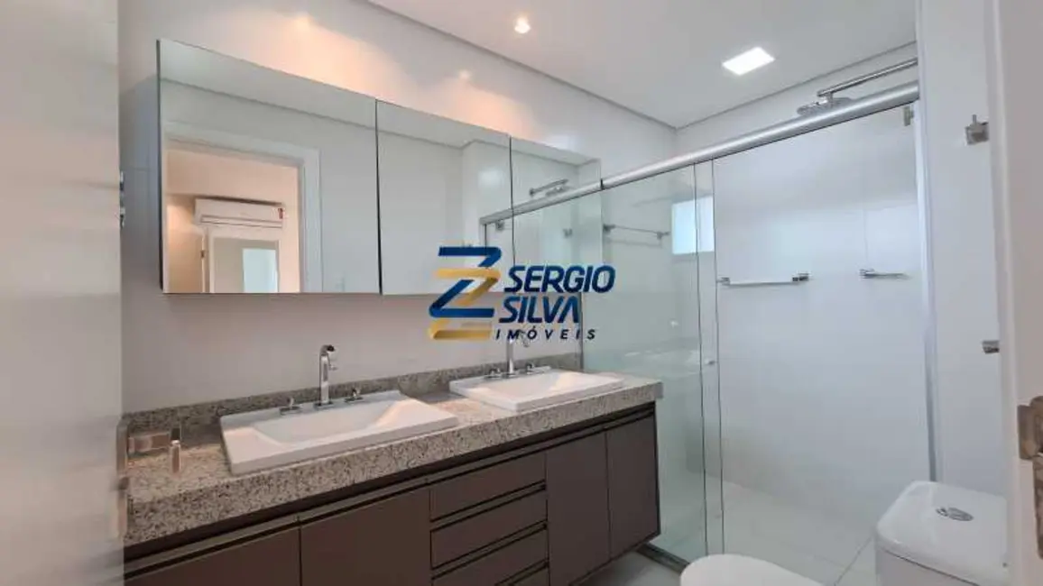 Foto 16 de Apartamento com 3 quartos à venda, 175m2 em Feira De Santana - BA