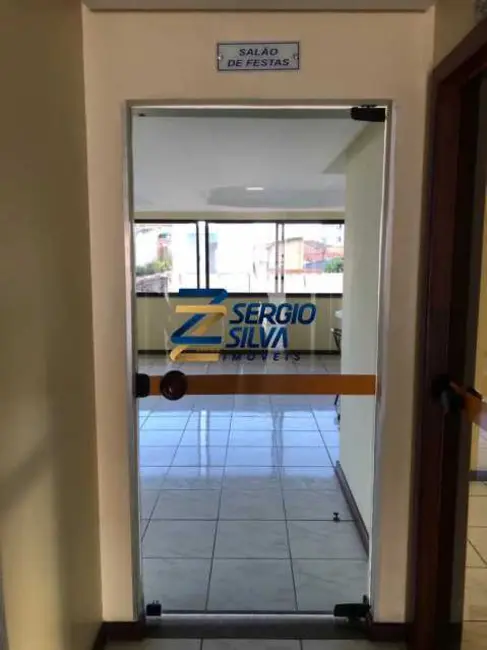 Foto 11 de Apartamento com 3 quartos à venda em Feira De Santana - BA