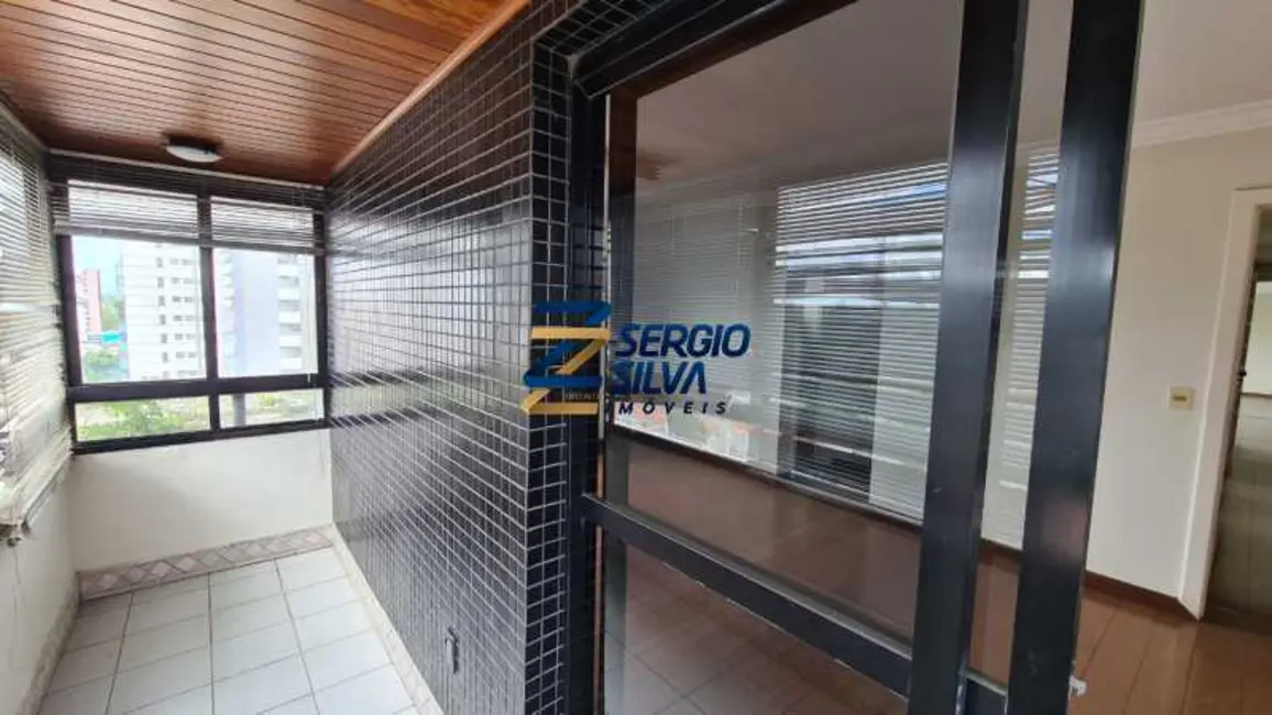 Apartamento com 4 quartos à venda em Feira De Santana - BA - imagem 8 Foto 8 de Apartamento com 4 quartos à venda em Feira De Santana - BA