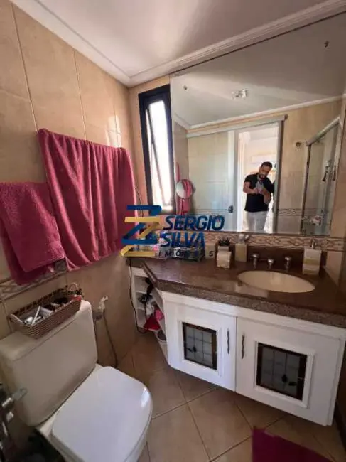 Foto 9 de Apartamento com 5 quartos à venda em Salvador - BA