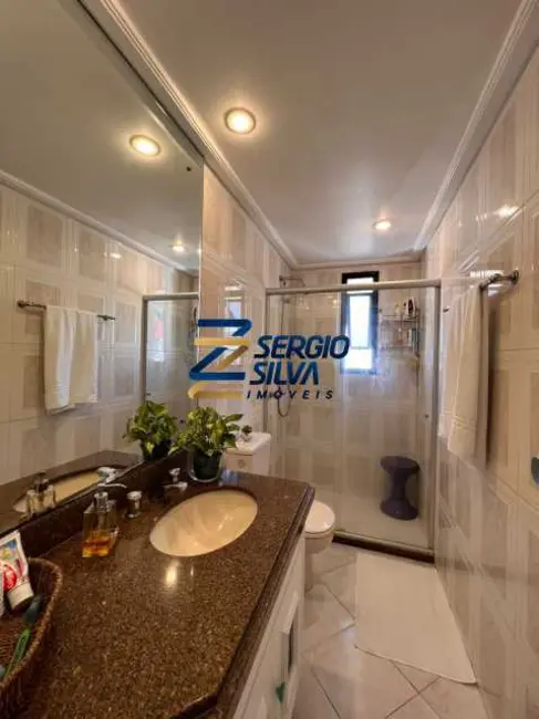 Foto 7 de Apartamento com 5 quartos à venda em Salvador - BA