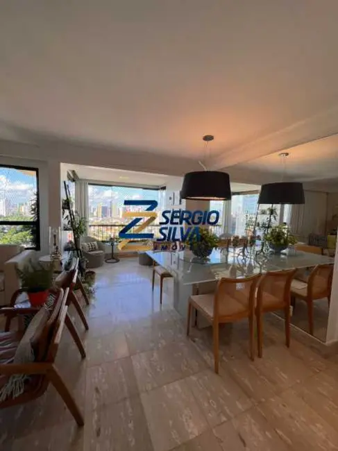 Foto 5 de Apartamento com 5 quartos à venda em Salvador - BA