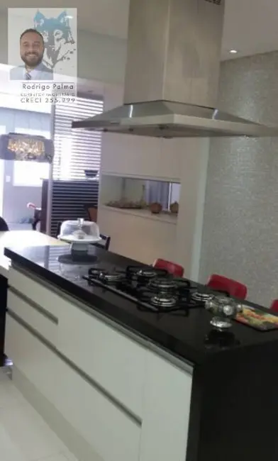 Apartamento com 3 quartos à venda, 128m2 em Sao Jose Dos Campos - SP - imagem 8 Foto 8 de Apartamento com 3 quartos à venda, 128m2 em Sao Jose Dos Campos - SP